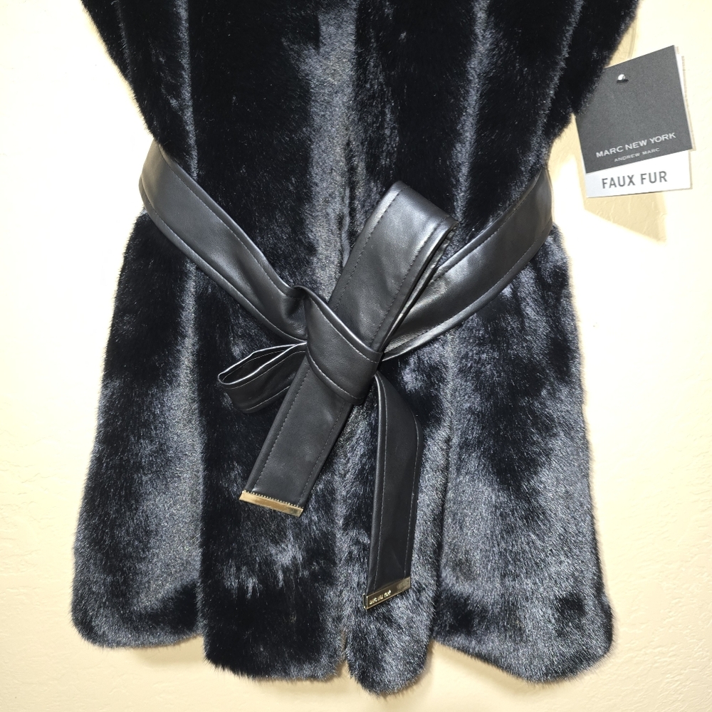 Marc New York Black Faux Fur Vest With Belt - NWT - Picture 5 of 6